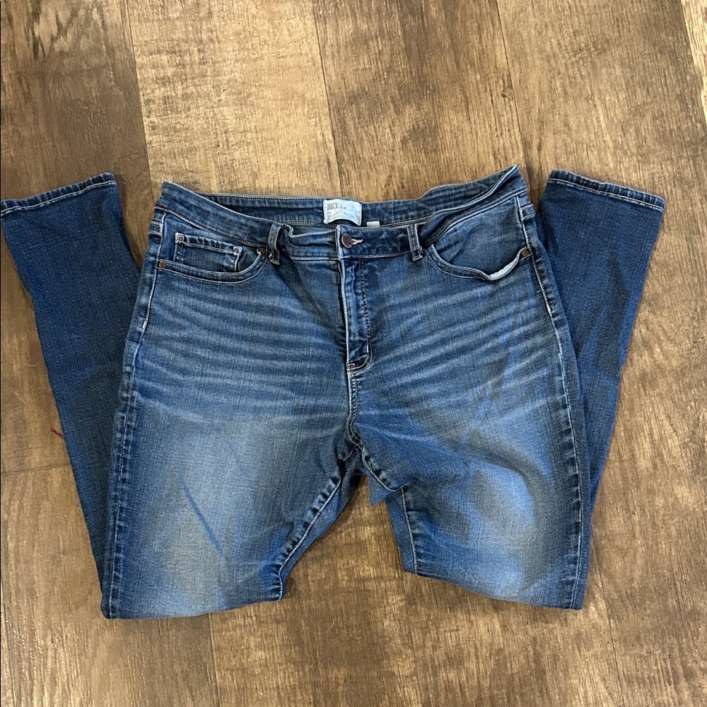 Buckle Women's Dark Blue Denim Shorts